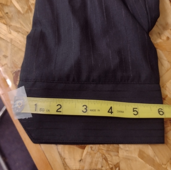 Biz collection button down pin stripe shirt sz 10 - Picture 16 of 16